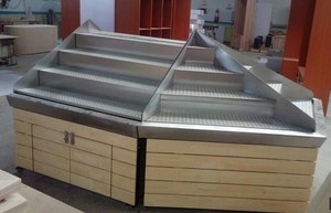 Estante de frutas y verduras de supermercado de madera barato personalizado con sistema de pulverización - Product Image 6