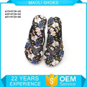 Chicas de fantasía al por mayor talón plano plataforma zapatilla de pvc desgaste correas del calzado - Product Image 3