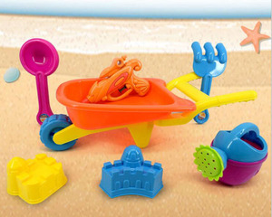 Di plastica giocattolo della spiaggia di estate set per i bambini con carriola e pistola ad acqua - Product Image 1