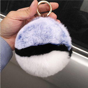 Yongze real conejo piel bola llavero conejo POM redondo bola de peluche Pokemon Custom souvenir llavero fabricantes en China - Product Image 5