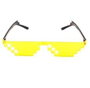 8-Bit Pixel Zonnebril Videogame <span class=keywords><strong>Geek</strong></span> Party Is Voorstander Van Transparante Kleur Bril Misdadiger - Product Image 3