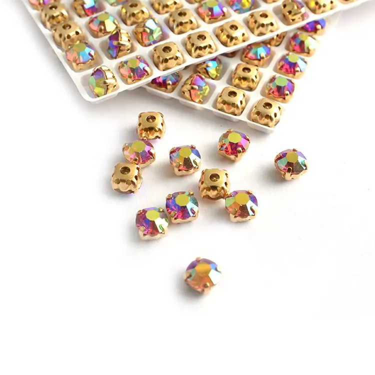 De alta calidad de punto de vidrio Chaton con cuentas de cobre de 0,4mm engrosada garra chapados en oro ronda coser de diamantes de imitación
