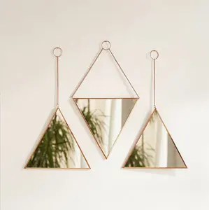 Trang trí thiết lập của 3 kim loại tam giác trang trí tường treo gương với chuỗi