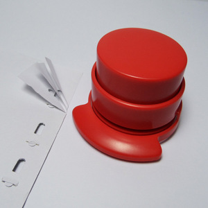 Logotipo personalizado impreso rojo lindo mano presionado plástico redondo sin PIN stapleless <span class=keywords><strong>grapadora</strong></span> - Product Image 3