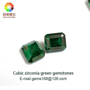 Zhaohua Permata CZ Hijau Yang Sangat Baik <span class=keywords><strong>Emerald</strong></span> Pria dan Wuzhou Sintetis Batu Permata Grosir