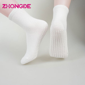 Alibaba usine Professionnelle trampoline anti-slip cool saut en longueur chaussettes pour <span class=keywords><strong>les</strong></span> gars - Product Image 6