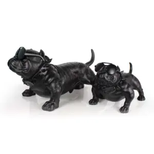 树脂黑狗法国斗牛犬雕像与太阳眼镜家居装饰