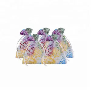 中国供应商定制彩色珊瑚图案烫印礼品包装透明硬纱袋，豪华彩色礼品网眼抽绳袋