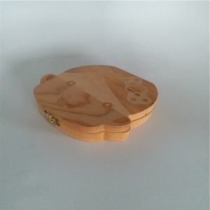 Boîte à <span class=keywords><strong>dents</strong></span> <span class=keywords><strong>de</strong></span> bébé écologique en bois massif gravé avec logo couleur <span class=keywords><strong>personnalisé</strong></span> et forme sur mesure pour organiser les <span class=keywords><strong>dents</strong></span> - Product Image 6