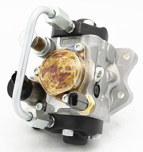 Véritable Auto Pièces haute qualité 4HK1 NQR NPR NRR FRR 8-98168006-1 8981680061 pompe à carburant approprié - Product Image 6