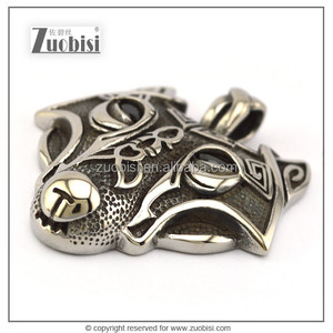 Colgante de cabeza de Lobo de acero inoxidable para hombre, joyería vikinga de animales con 2 piedras de ojos negros oscuros - Product Image 2