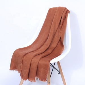 <span class=keywords><strong>Sciarpa</strong></span>/Stola <span class=keywords><strong>in</strong></span> Cashmere da <span class=keywords><strong>Donna</strong></span> Invernale Spessa, Colorata, Stile <span class=keywords><strong>Lana</strong></span>, Tinta Unita, Lavorata a Maglia, per Commercio all'Ingrosso - Product Image 1