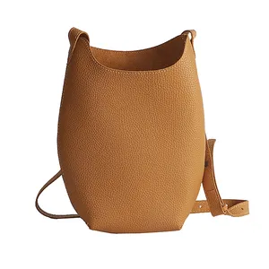 Bolso de mensajero de cuero pu de color claro personalizado para mujer, proveedor de China resistente y duradero a la moda