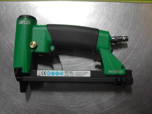APLUS 95/16R Double Trigger <b>Air</b> Staple Gun Rear Exhaust Bottom Loading for <b>Sofa</b> Application OEM Customizable - Product Image 3