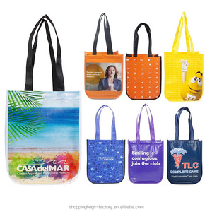 Sacs à provisions non tissés à coins ronds imprimés personnalisés avec des dessins simples Sacs fourre-tout stratifiés recyclés avec poignées <span class=keywords><strong>pour</strong></span> supermarché - Product Image 1