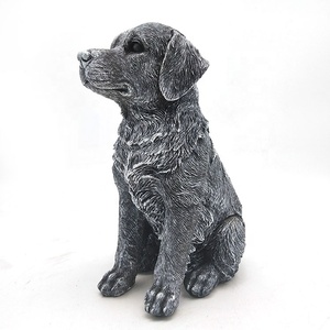 Design moderne décoration de jardin résine extérieure <span class=keywords><strong>labrador</strong></span> noir statue figurines de chien en <span class=keywords><strong>gros</strong></span> - Product Image 3