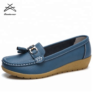 Nuove <span class=keywords><strong>Scarpe</strong></span> Basse da Donna 2026, Punta Affusolata, Comode per <span class=keywords><strong>Infermiere</strong></span>, Suola in Gomma, Slip-on con Nappine, Mocassini da Donna - Product Image 5