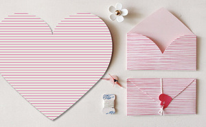 Mini Biglietto d'Auguri a Forma di Cuore con Busta Incorporata - Product Image 2