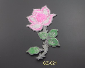Último bordado 3D rosa flor applique bordado remiendo grande para la ropa - Product Image 4