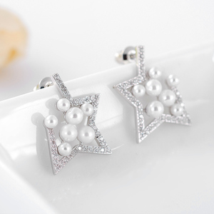 LUOTEEMI NUOVO <span class=keywords><strong>di</strong></span> Modo Della Signora A Buon Mercato Cubic Zirconia Bianco <span class=keywords><strong>Perla</strong></span> Stella Trafitto Dell'orecchio Della Vite Prigioniera Orecchini per Le Donne - Product Image 4