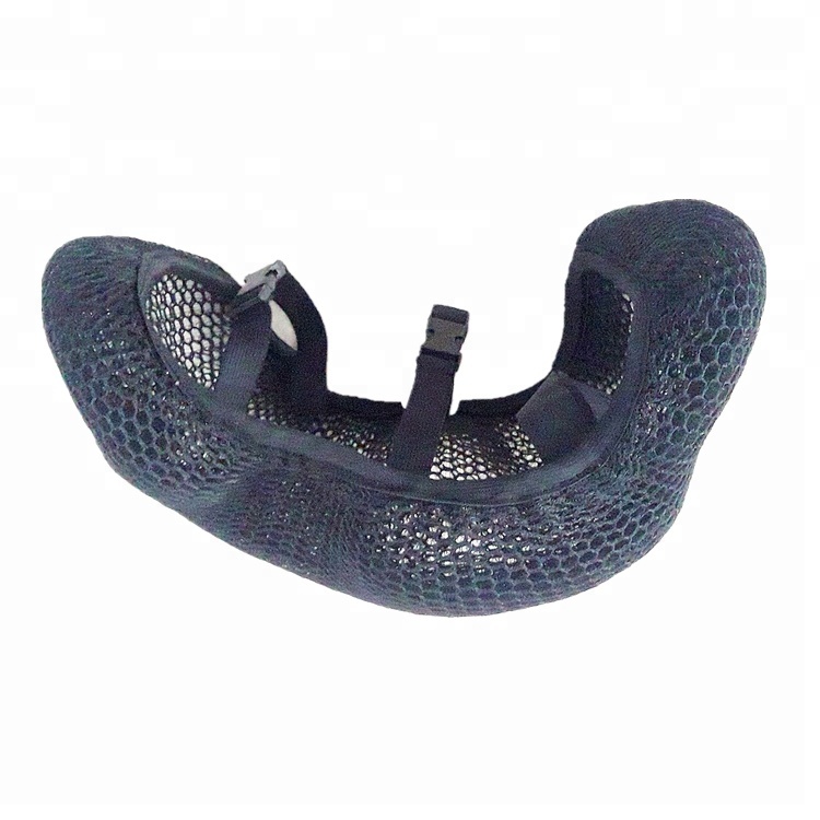 Черная воздушная подушка для сидения мотоцикла с охлаждением