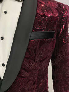<span class=keywords><strong>Giacca</strong></span> da <span class=keywords><strong>smoking</strong></span> doppiopetto da <span class=keywords><strong>uomo</strong></span> in lana rossa con perline + Pantaloni neri lunghi per spettacoli/matrimoni, abiti da sposo taglie forti - Product Image 6