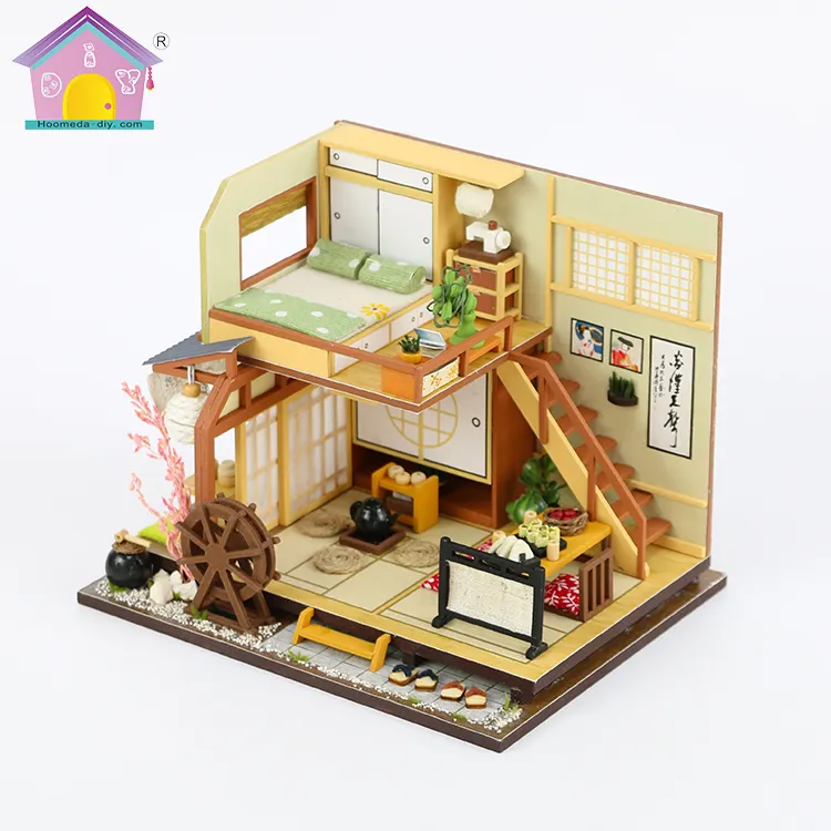 Best selling small size diy girls doll house wood miniature