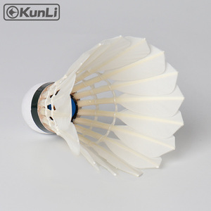 Kok Badminton kustom murah Kok bulutangkis Kelas A bulu bebek Kok Badminton - Product Image 3