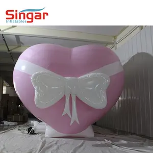 गुलाबी के साथ inflatable दिल सफेद तितली kont