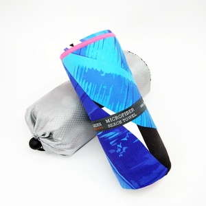 Serviette <span class=keywords><strong>de</strong></span> plage légère en daim à séchage rapide avec motif personnalisé, très vendue, avec sac pour les sorties à la plage - Product Image 6