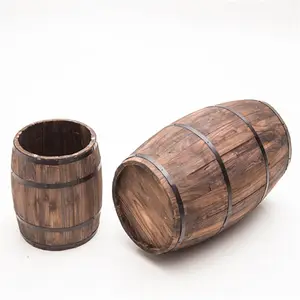 Outdoor landscape creative wine bucket wooden barrel