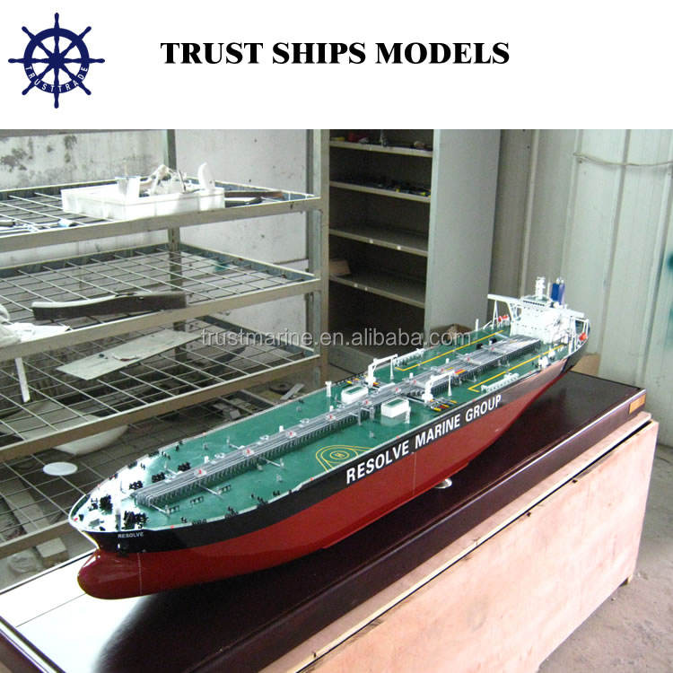Miniature Scale Oil Tanker Ship Model – Custom Nautical Decoration