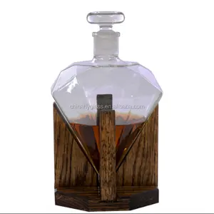 1000ml हीरा शराब व्हिस्की कांच की बोतल लकड़ी के आधार के साथ
