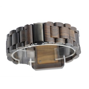 2017 Reloj de madera de lujo impermeable del cuarzo natural de la nueva caja cuadrada de la llegada con insignia de encargo - Product Image 6
