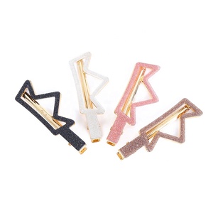 CANYUAN <span class=keywords><strong>Queen</strong></span> Princess Acrílico Flash Clip lateral Abrazadera de presión brillante Linda pinza de pelo acrílica - Product Image 1