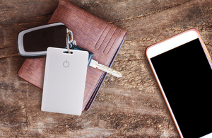 بطاقة ذكية <span class=keywords><strong>Minew</strong></span> C10 بتقنية RFID وبلوتوث مع زر للاتصال - Product Image 6