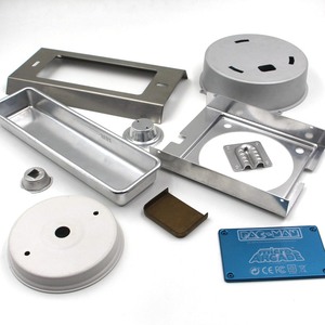 قطع معدنية مختومة بتكلفة منخفضة، قوالب تدريجية للختم المعدني، ختم مخصص للصفائح المعدنية بشعار مخصص - Product Image 5