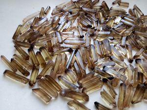 Commercio all'ingrosso naturale citrino affumicato sementi lemuriani di quarzo punto di cristallo esemplare altri oggetti di cristallo - Product Image 2