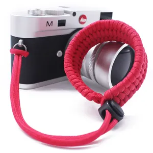 สายรัด Person ผู้ผลิตที่กำหนดเอง Paracord นาฬิกาข้อมือกล้อง DSLR