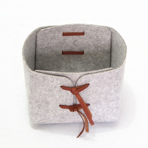 <span class=keywords><strong>Cestini</strong></span> portaoggetti <span class=keywords><strong>in</strong></span> <span class=keywords><strong>feltro</strong></span> Extra robusti con cinturini <span class=keywords><strong>in</strong></span> pelle <span class=keywords><strong>per</strong></span> l'organizzazione del Desktop - Product Image 4