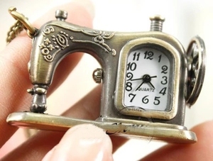 Moda stil özel tasarım DİKİŞ MAKİNESİ şekil kuvars cep saati özel Retro izle - Product Image 4