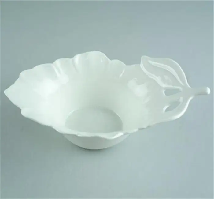 Prato de cerâmica de folha de porcelana, placas em forma de folha branca para doces