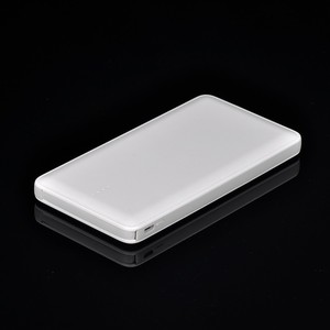alta calidad 2015 ultra delgado banco incorporado en el poder la tarjeta de crédito por cable 10000mAh - Product Image 3