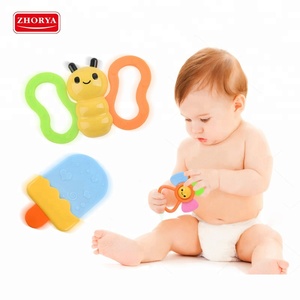 Golpe de textura suave, los bordes lisos sonajero bebé juguete mordedor para hay <span class=keywords><strong>algo</strong></span> más - Product Image 1