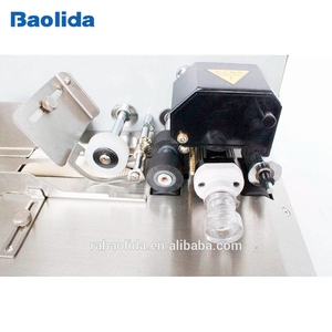 Máquina semiautomática de pequeño tubo de plástico de bálsamo de labio de la máquina de etiquetado - Product Image 4