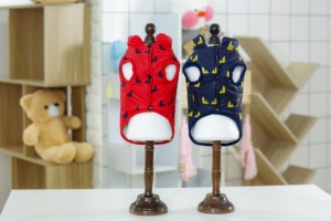 Nouveauté 2022 Vêtements pour <span class=keywords><strong>chien</strong></span> Manteau Hiver Mode tendance Automne Chaud Vêtements pour gros chiens Accessoires pour animaux de compagnie Teddy Dogie Vestes - Product Image 2
