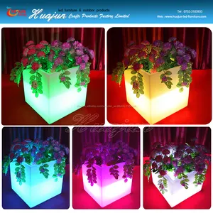 Hot vente contrôle multi changement de couleur LED pot de fleur / fleur plante vase