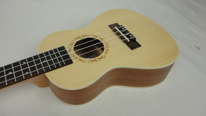 Ukulele de concert en épicéa laminé de 24 pouces, guitare de voyage pour débutants, fabrication chinoise, marque Aiersi, instrument à cordes, vente en gros d'ukuleles - Product Image 2