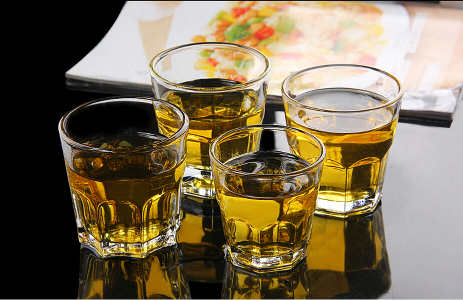 Haonai 1.5 Oz Whiskey Shot Glass; (Set of 4) Shot Glasses,Dishwasher Safe
