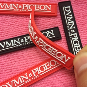 Màu sắc đẹp tên thương hiệu nhãn cao su, mềm PVC nhãn cao su với logo riêng - Product Image 6